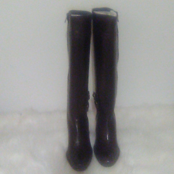 Shoes - Vero Cuoio Boots